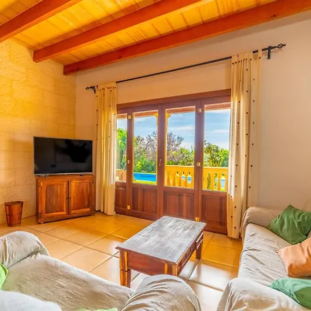 Villa Near Platja De Muro