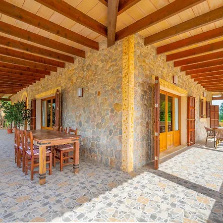 Villa Near Platja De Muro *