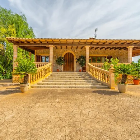 Villa Near Platja De Muro *